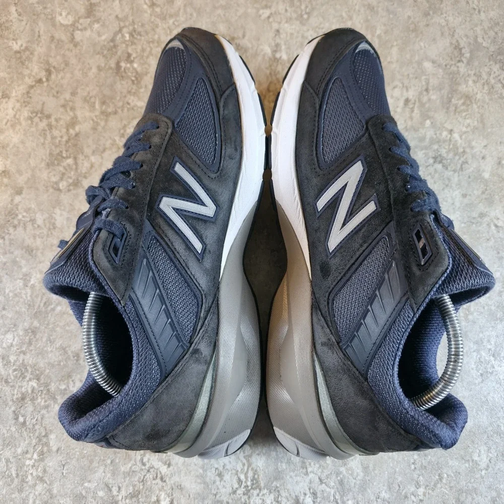 New Balance 990v5 Men's M990NV5 Navy Suede Running Walking Shoes Size 12 USA
